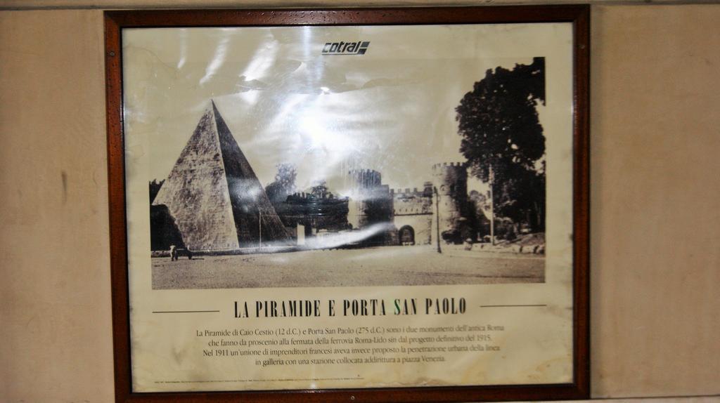 I Love Piramide Roma Exterior foto